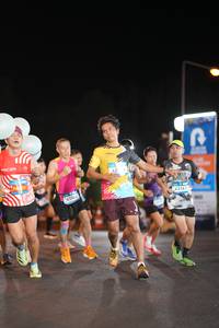 BIB: 41064, 43161
                            <button type="button" onclick="openModal(23022112)" class="btn btn-primary btn-sm float-right btn-popup" data-toggle="modal" data-target=".modal-high-quality">
                        <i class="fas fa-shopping-cart"></i> Add to Cart
                    </button>
                                            <button type="button" onclick="isThisMe(23022112, true)" class="btn btn-success btn-sm float-right btn-popup btn-isme hidden" data-toggle="tooltip" data-placement="bottom" title="นี่คือรูปของคุณใช่ไหม คลิกที่นี่เพื่อเอาเข้าอัลบั้ม">
                        <i class="fas fa-plus"></i> Add to album
                    </button>
                    <button type="button" onclick="isThisMe(23022112, false)" class="btn btn-warning btn-sm float-right btn-popup btn-isnotme hidden">
                        <i class="fas fa-ban"></i> Remove from album
                    </button>